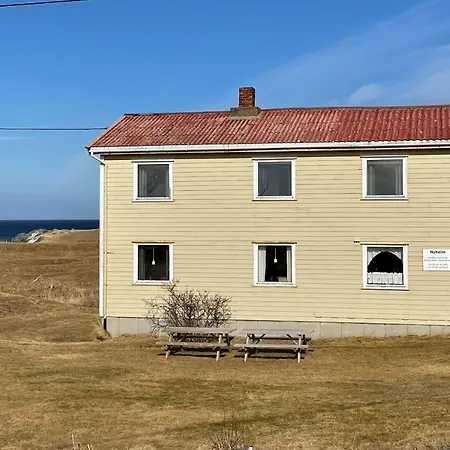 Fiskevaeret Hovden Holiday home *